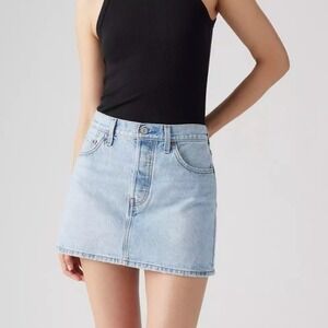 Levi's Icon Skirt Light Wash Denim Button Fly Mini Skirt Boho Size 31